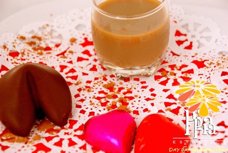 Calling all Chocoholics! A Valentine's Day treat you'll want to sink your teeth into...