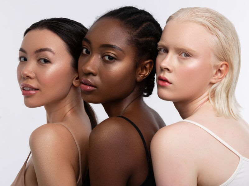 Derma-Revolution: 7 Unbelievable Benefits of Dermaplaning